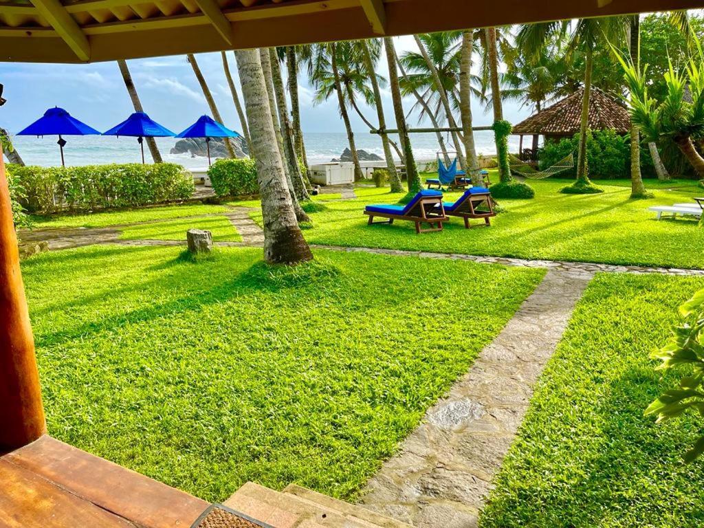Rockside Cabanas Hotel Unawatuna Ngoại thất bức ảnh